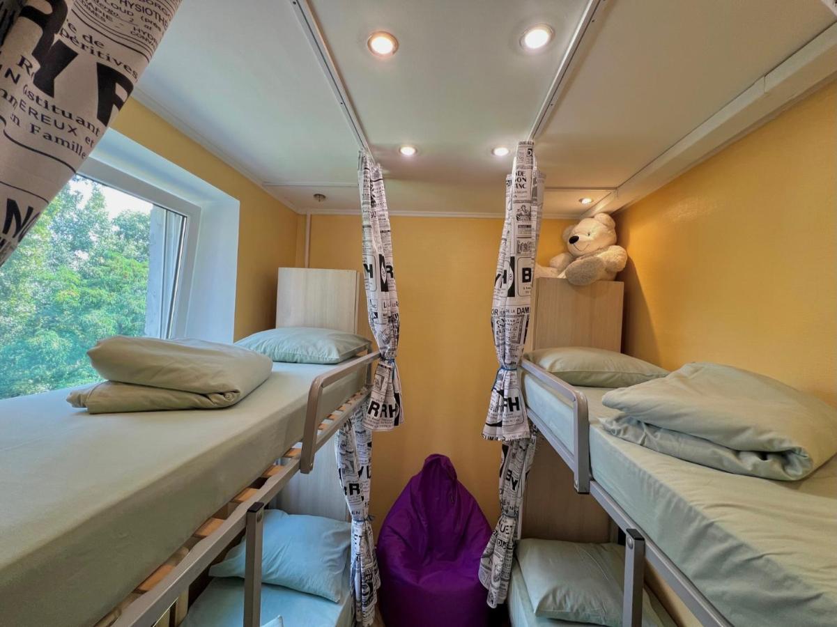 Pechersky Hostel Kiev Eksteriør bilde